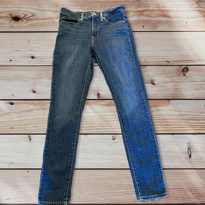 Levi’s 311 Shaping Skinny Size 28 Women’s Jeans